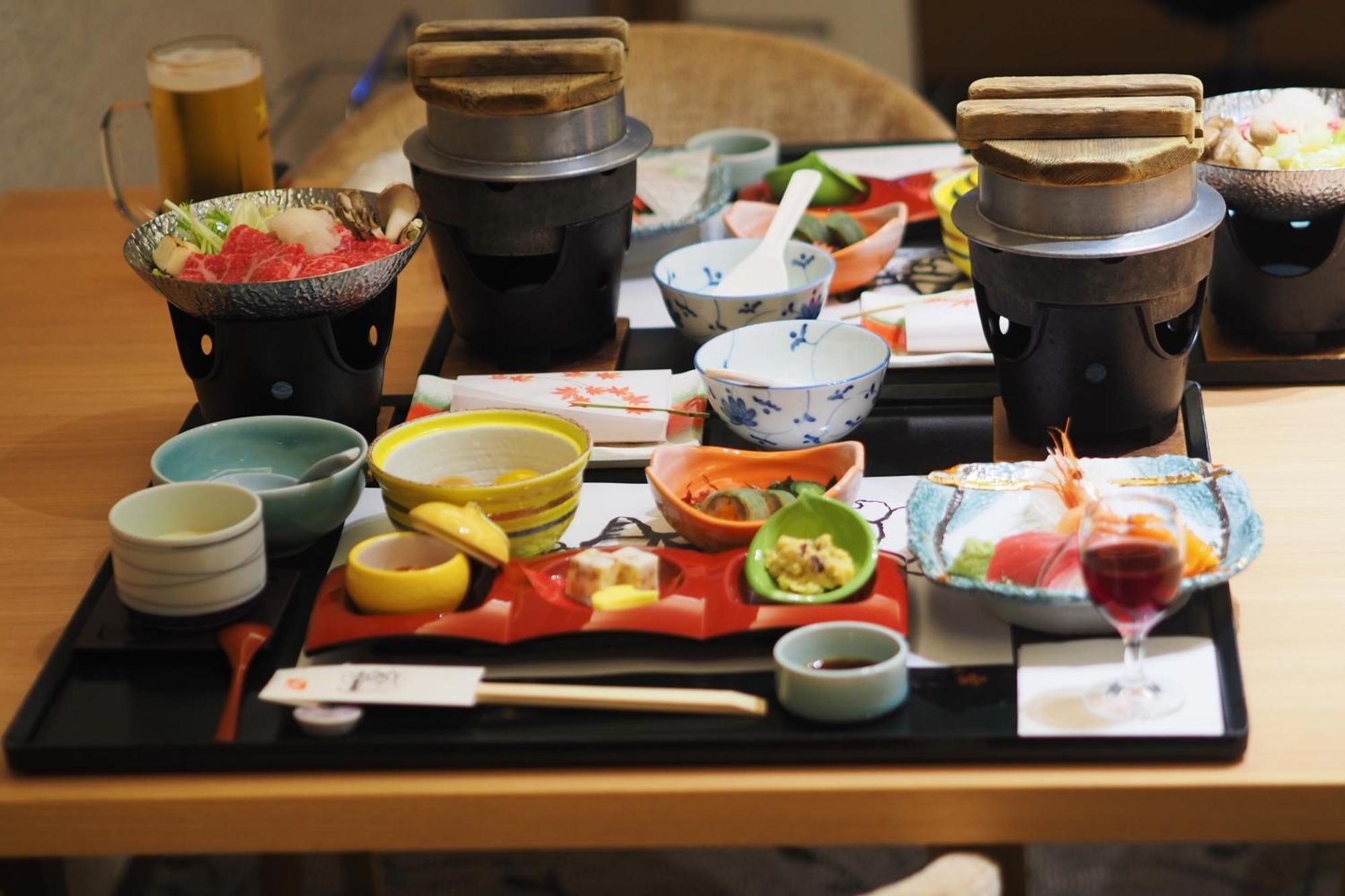 旅館 ゆもと登別 3*