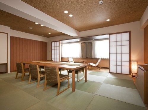 旅館 ゆもと登別 3*